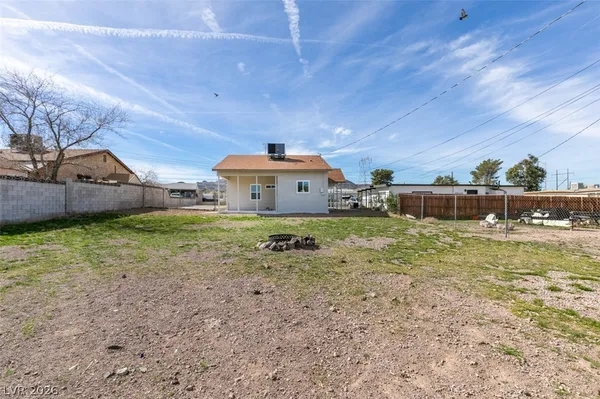 $1,600 | 254 West Basic Road, Henderson, NV 89015