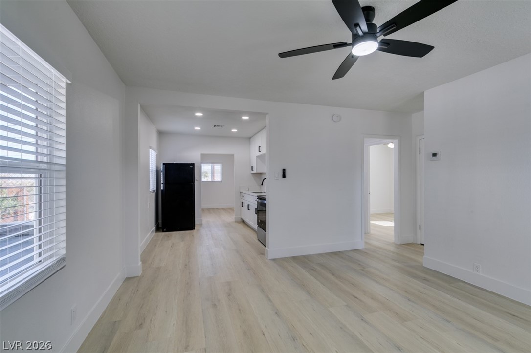 254 West Basic Road Henderson, NV 89015 - Photo 5 of 38