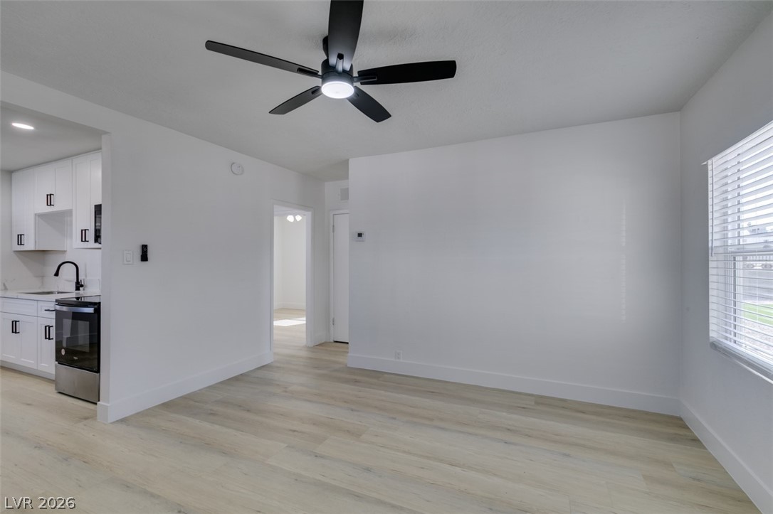 254 West Basic Road Henderson, NV 89015 - Photo 6 of 38