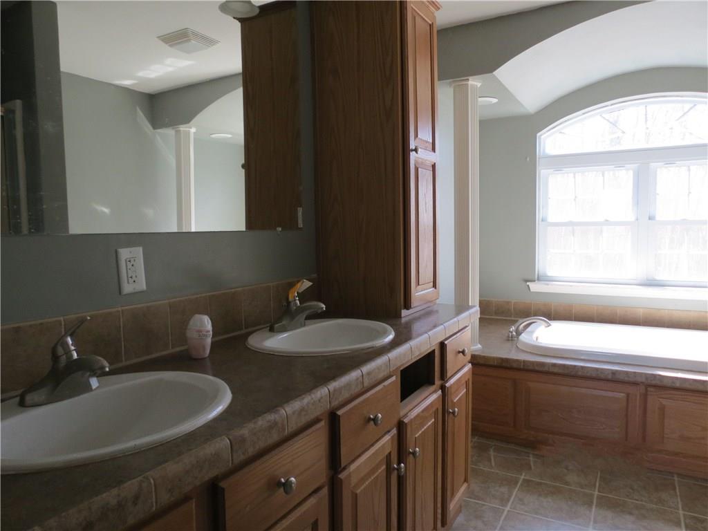 251 Haines Ridge Road Mount Morris, PA 15349 - Photo 11 of 15