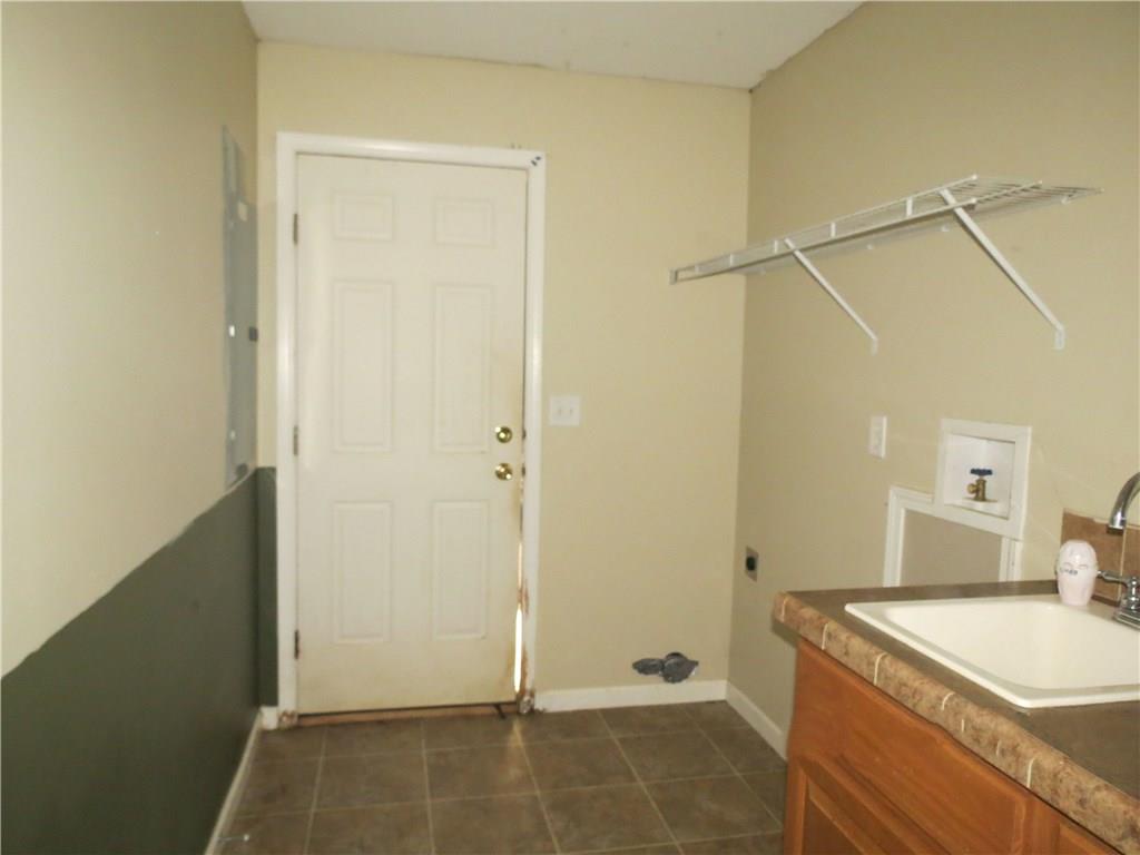 251 Haines Ridge Road Mount Morris, PA 15349 - Photo 13 of 15