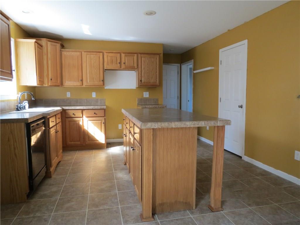 251 Haines Ridge Road Mount Morris, PA 15349 - Photo 7 of 15