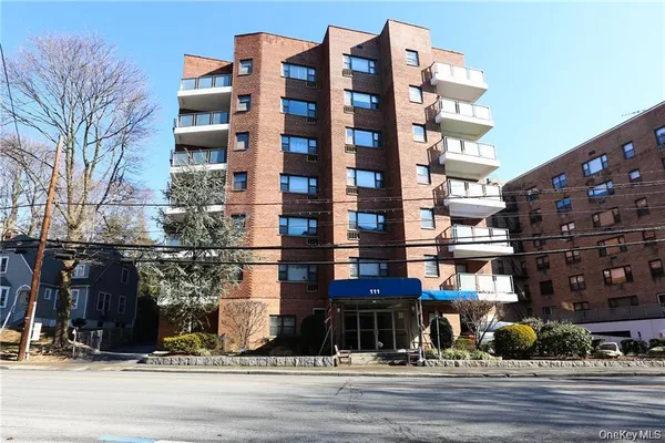 $199,975 | 111 East Hartsdale Avenue, Unit 3F, Hartsdale, NY 10530