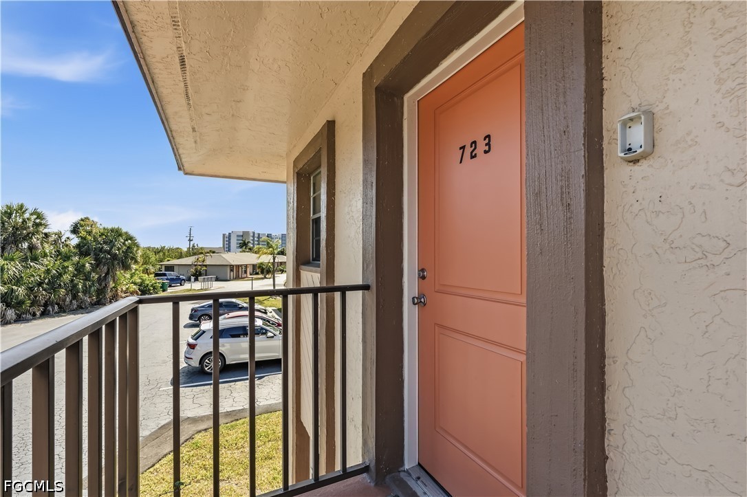 16881 Davis Road, Unit 723 Fort Myers, FL 33908 - Photo 30 of 45