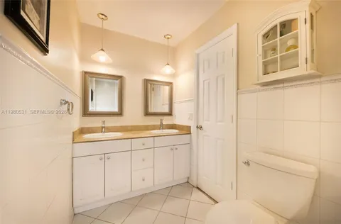 $1,150,000 | 15700 Southwest 77th Court, Palmetto Bay, FL 33157