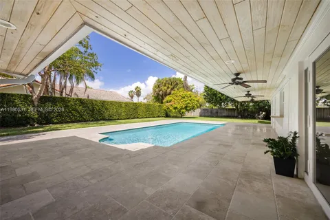 $1,150,000 | 15700 Southwest 77th Court, Palmetto Bay, FL 33157