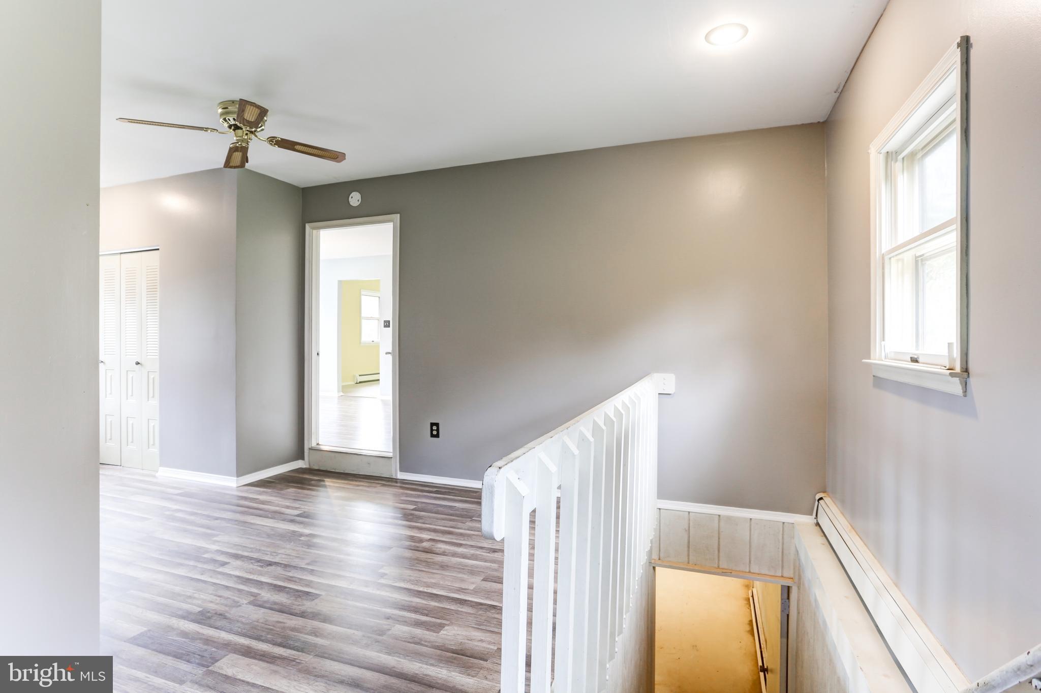687 Pleasant View Road Lewisberry, PA 17339 - Photo 3 of 35 Gallery Image 3