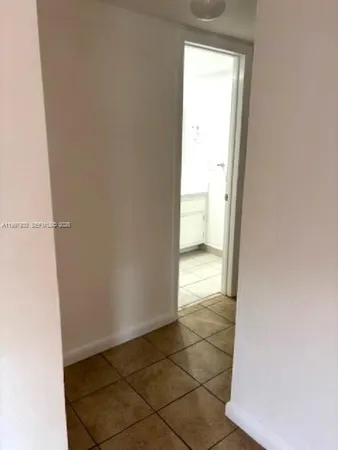 $1,850 | 9493 Southwest 76th Street, Unit L4, Miami, FL 33173