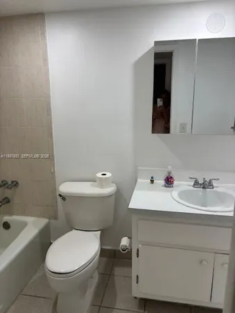 $1,850 | 9493 Southwest 76th Street, Unit L4, Miami, FL 33173