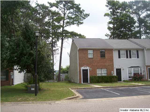 1416 Applegate Drive Alabaster, AL 35007 - Photo 3 of 30