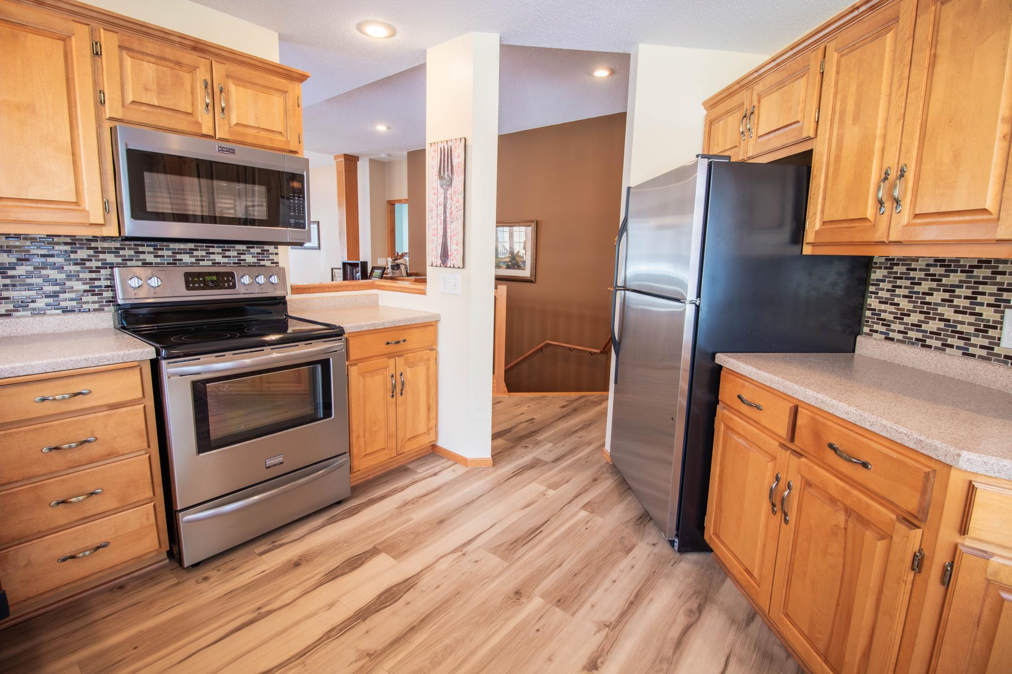 409 19th Street Southeast Willmar, MN 56201 - Photo 2 of 23