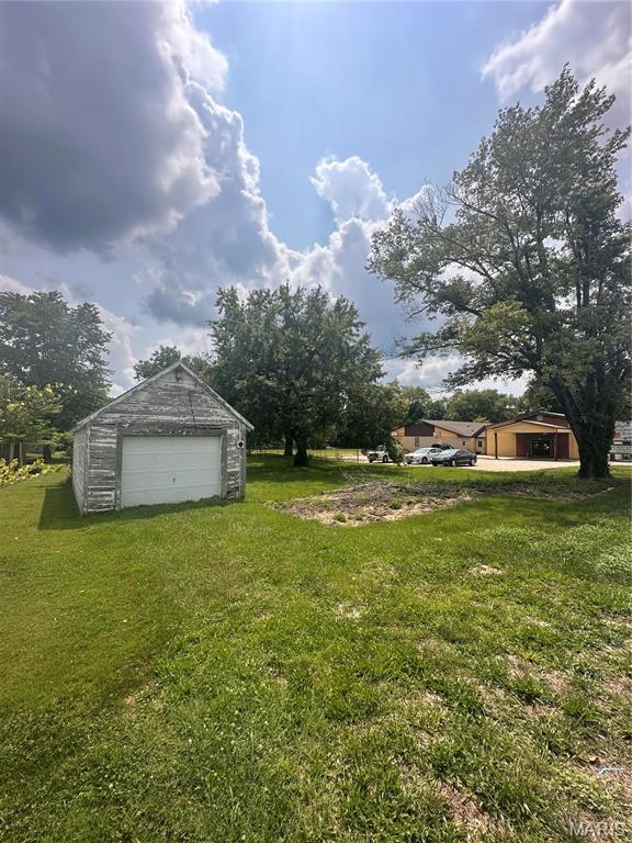 704 Maple Street Farmington, MO 63640 - Photo 6 of 7