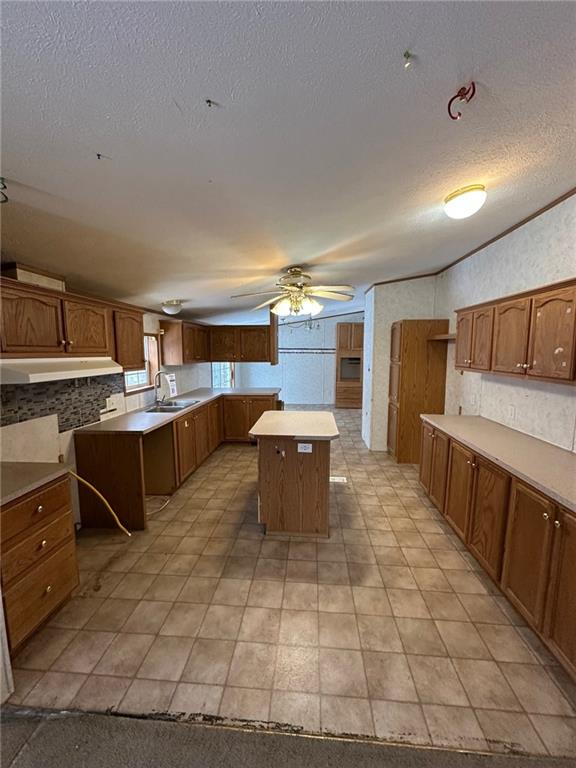 143 West Beechwood Road Bessemer, PA 16112 - Photo 2 of 18