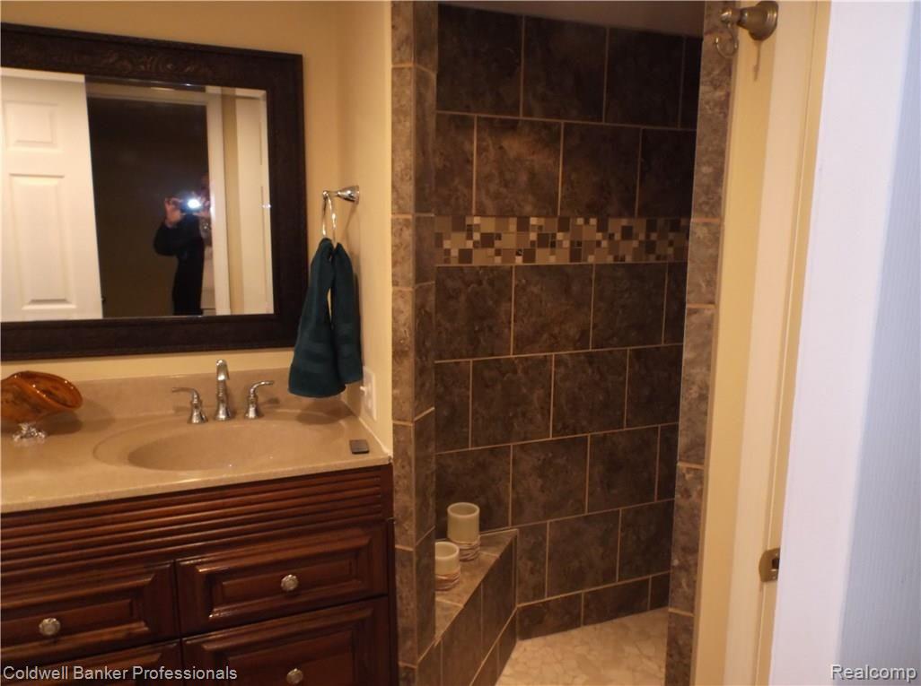 1072 Baldwin Road Lapeer, MI 48446 - Photo 53 of 84 DSCF2483.JPG