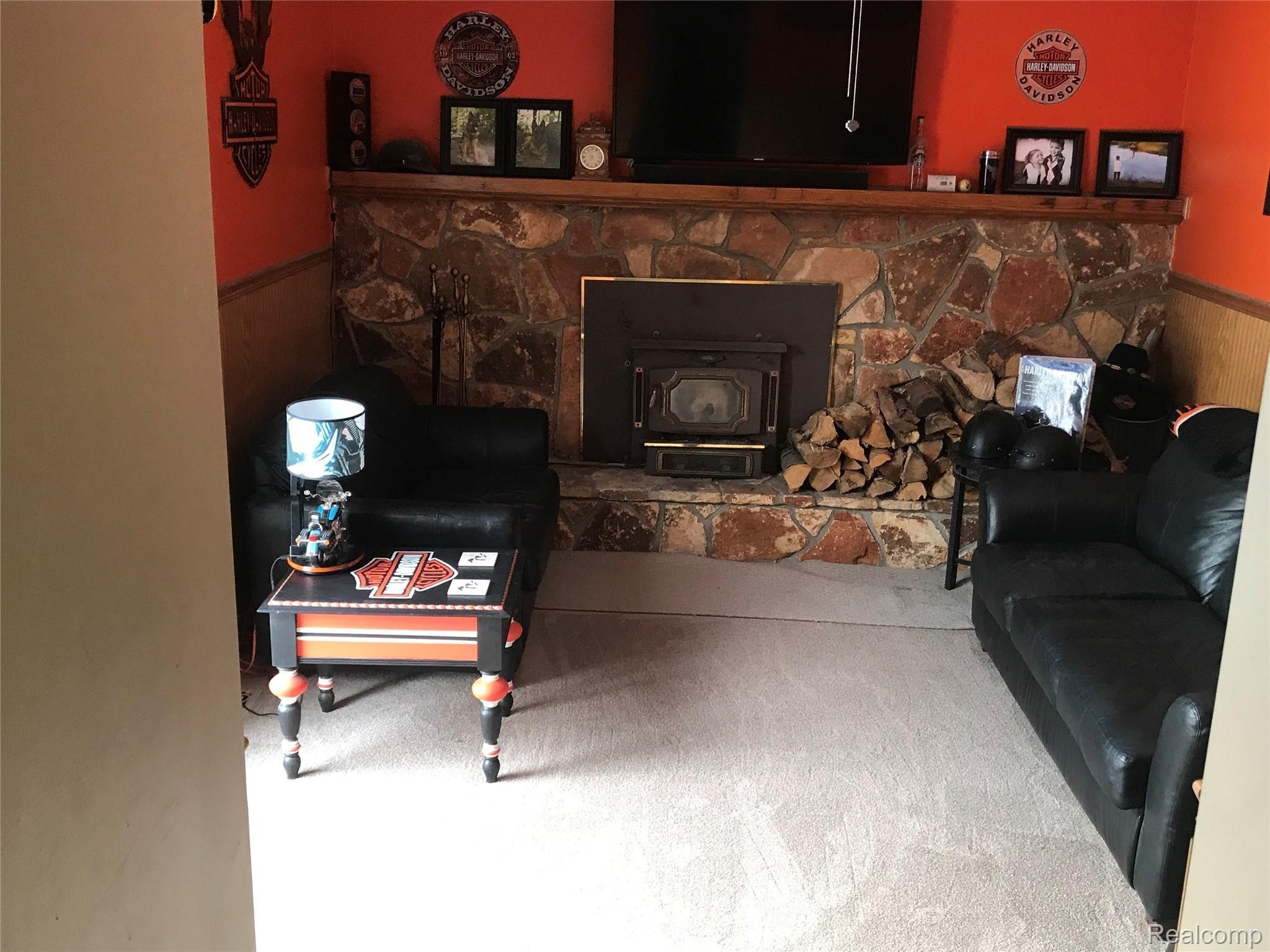 11464 Whitaker Road Fenton, MI 48430 - Photo 33 of 43 IMG-2737.jpg