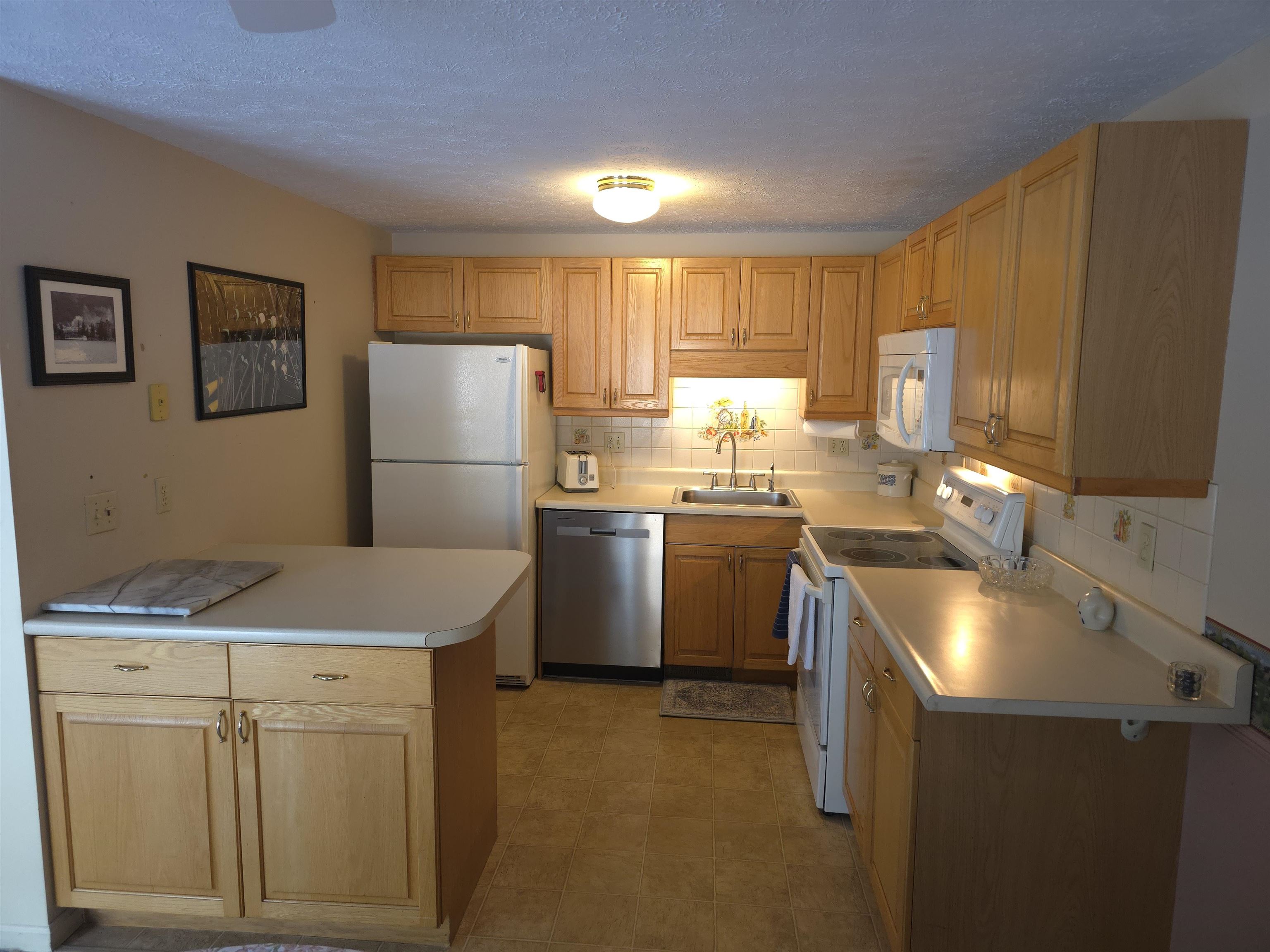 84 Branch Turnpike, Unit 70 Concord, NH 03301 - Photo 5 of 39