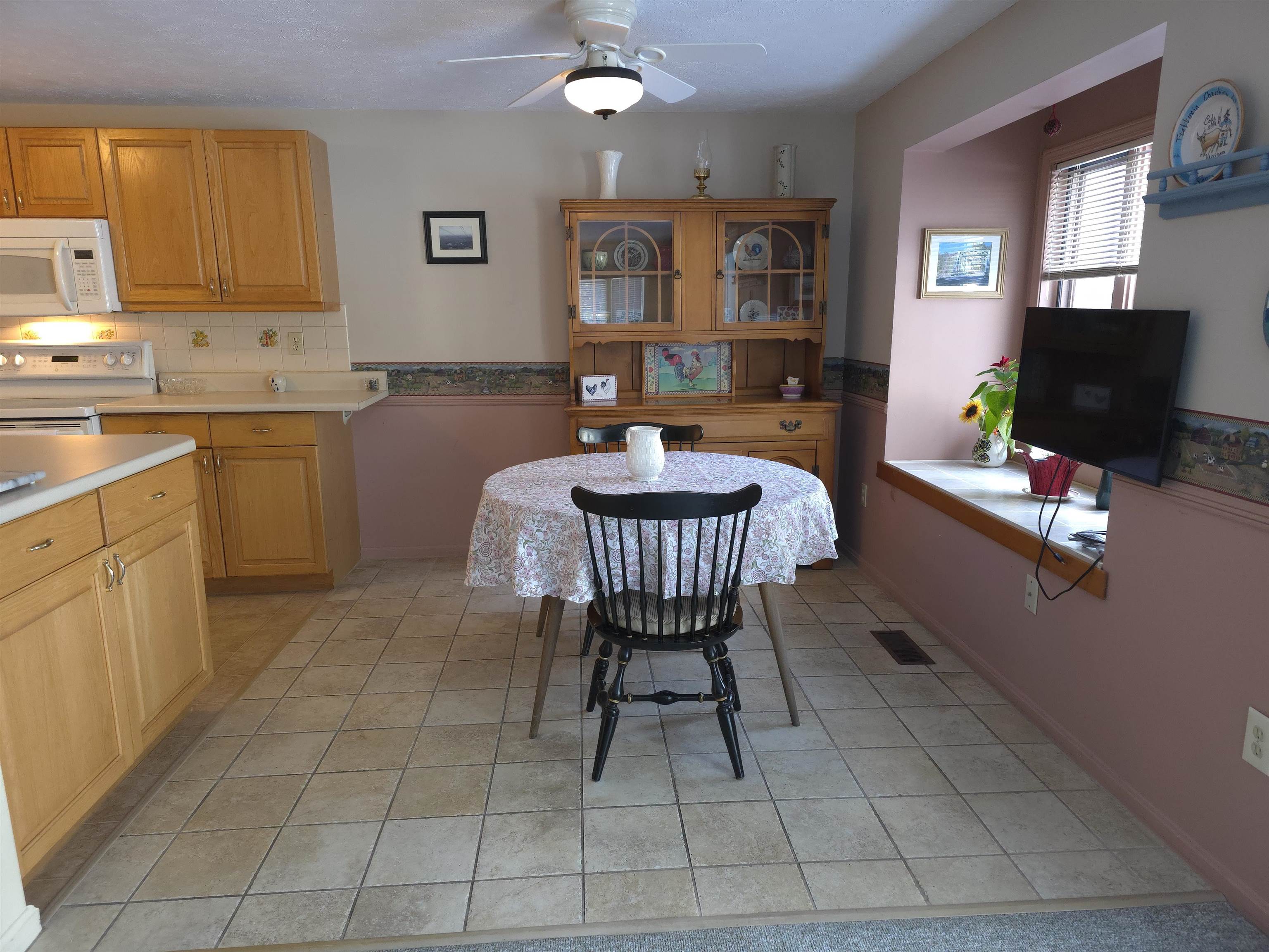 84 Branch Turnpike, Unit 70 Concord, NH 03301 - Photo 8 of 39