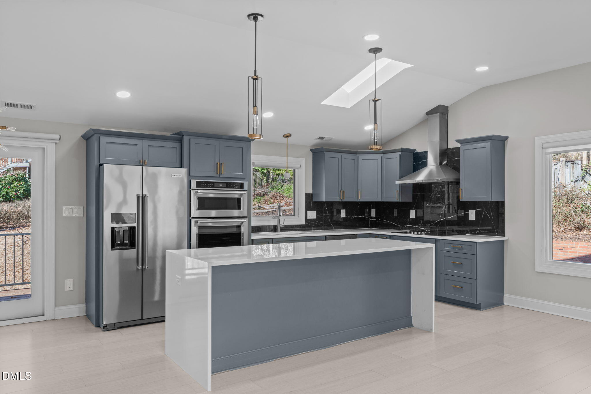 3513 Brook Drive Raleigh, NC 27609 - Photo 11 of 61 A-8