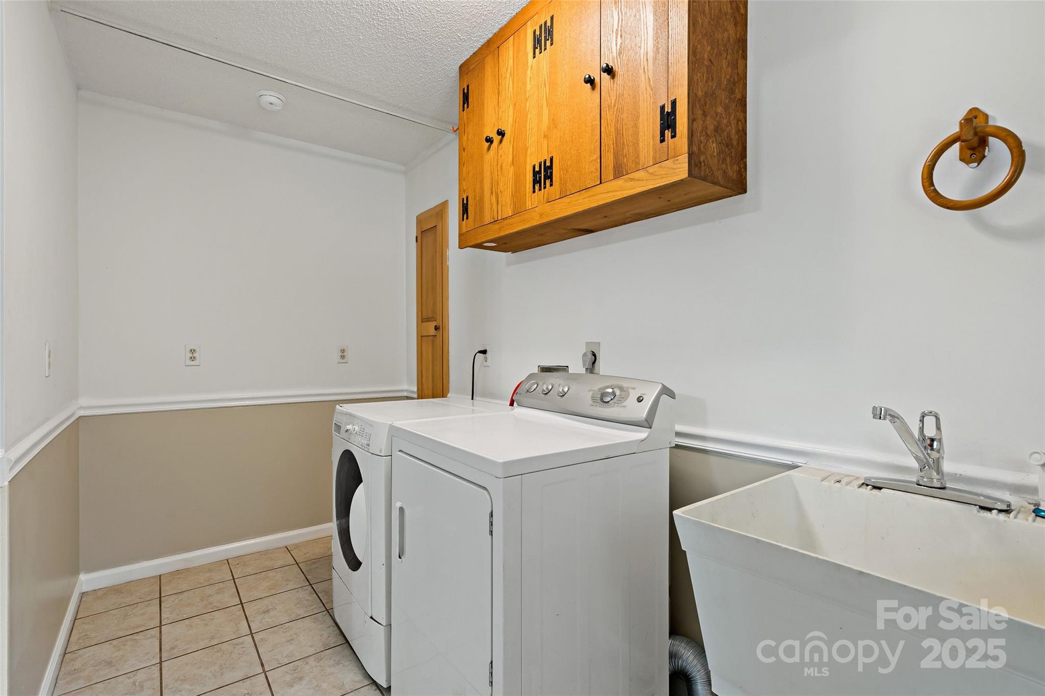 2526 Hankins Road Marion, NC 28752 - Photo 12 of 42