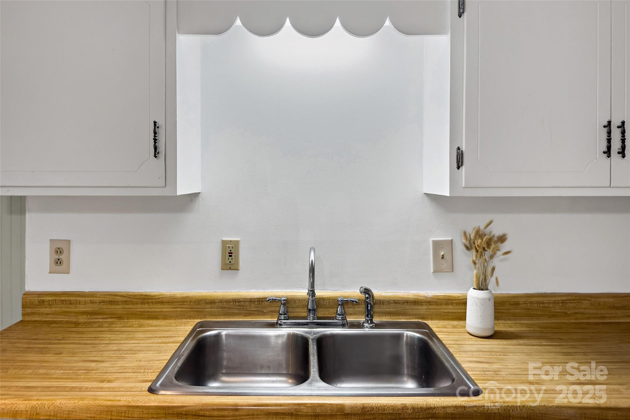 2526 Hankins Road Marion, NC 28752 - Photo 22 of 42