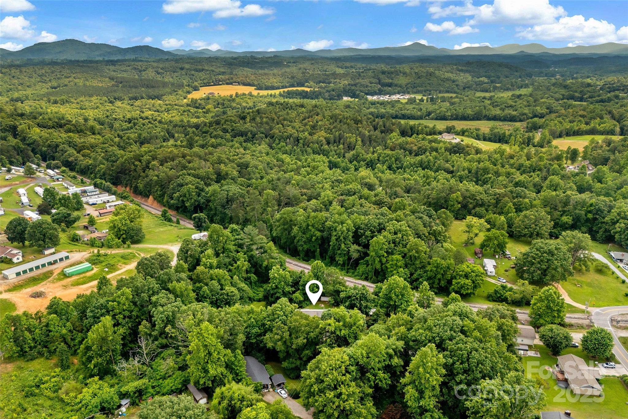 2526 Hankins Road Marion, NC 28752 - Photo 36 of 42