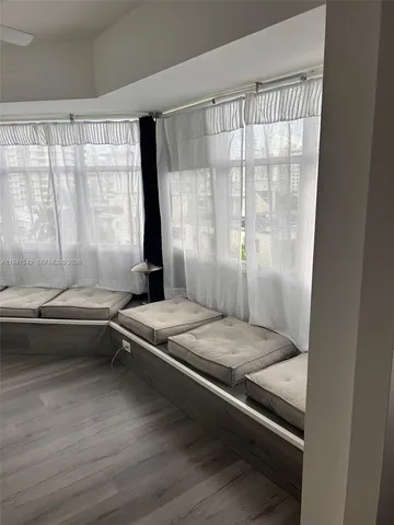 $3,500 | 1881 Washington Avenue, Unit 8F, Miami Beach, FL 33139