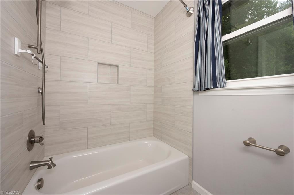 7013 Upland Road Clemmons, NC 27012 - Photo 27 of 43