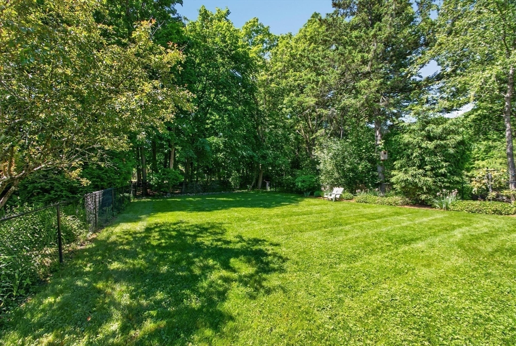 12 Middle Street Lexington, MA 02421 - Photo 26 of 26
