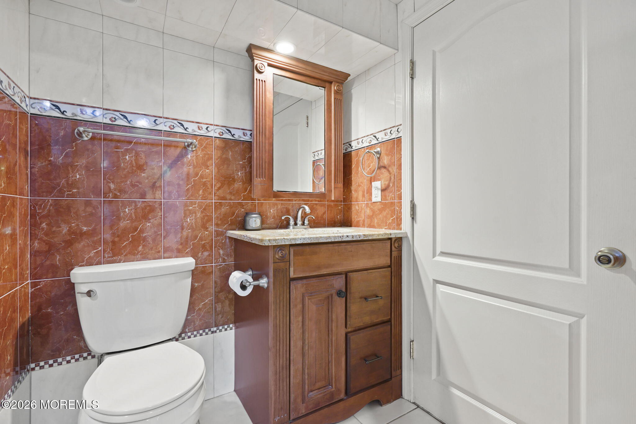 710 Hopping Road Middletown, NJ 07718 - Photo 16 of 37 Guest Suite bath