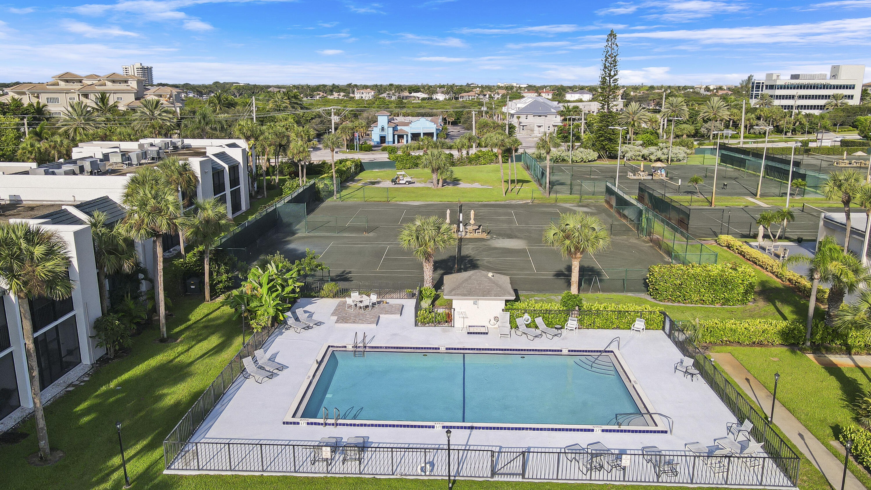1605 Highway 1, Unit 604M3 Jupiter, FL 33477 - Photo 33 of 42 Community Pool