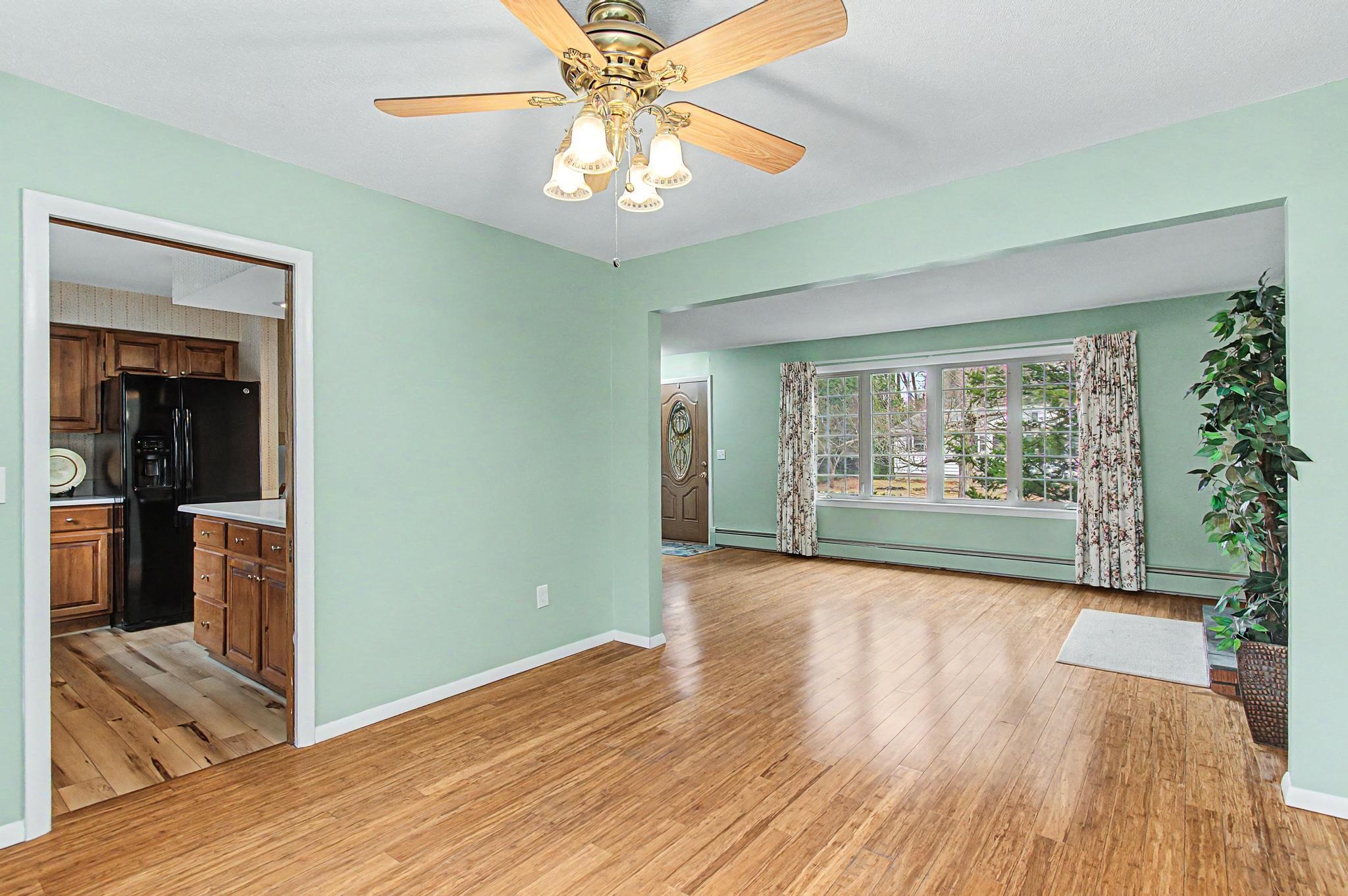 6 Clover Street South Burlington, VT 05403 - Photo 10 of 47