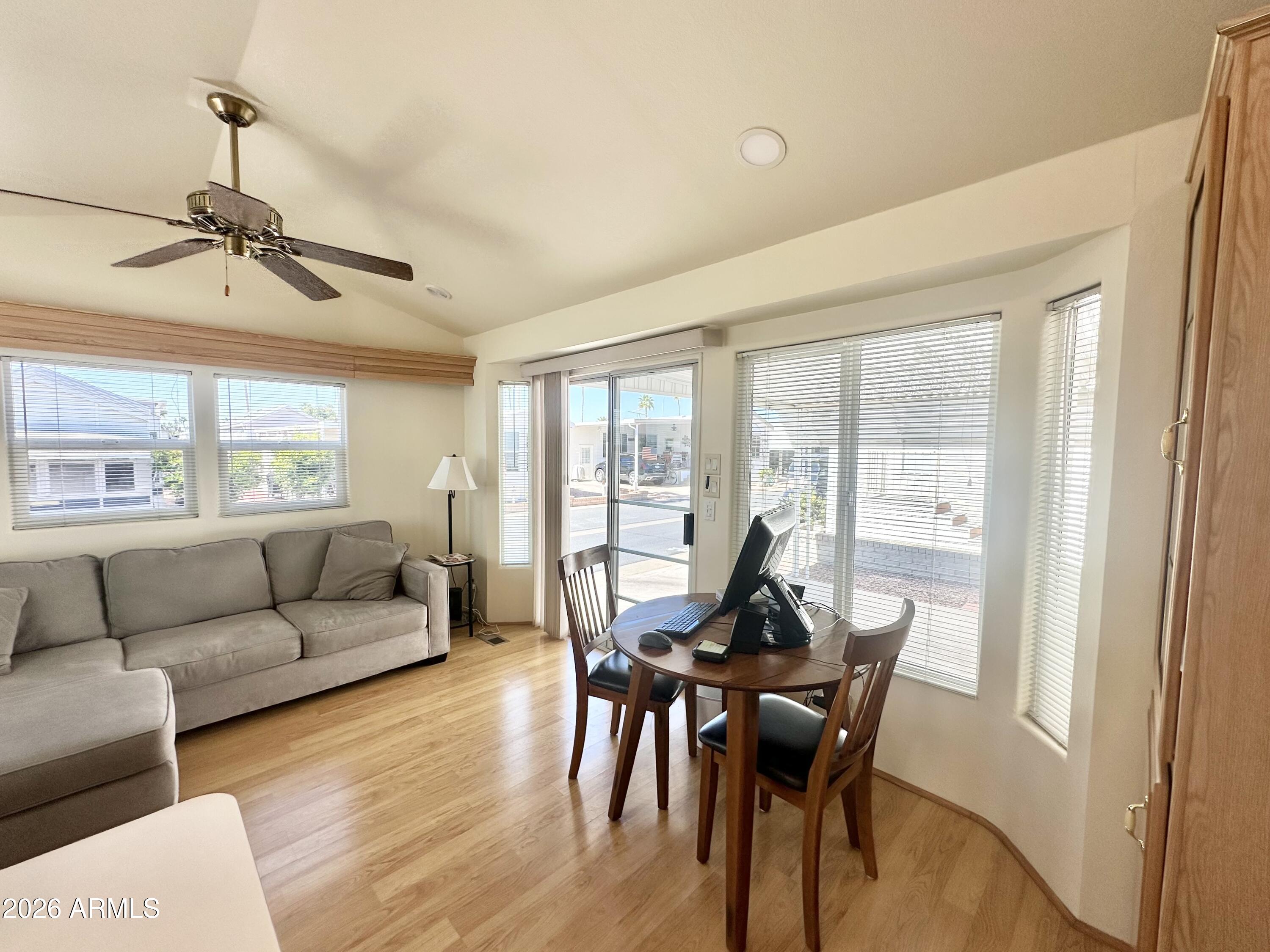 111 South Greenfield Road, Unit 809 Mesa, AZ 85206 - Photo 14 of 49 DINING NOOK
