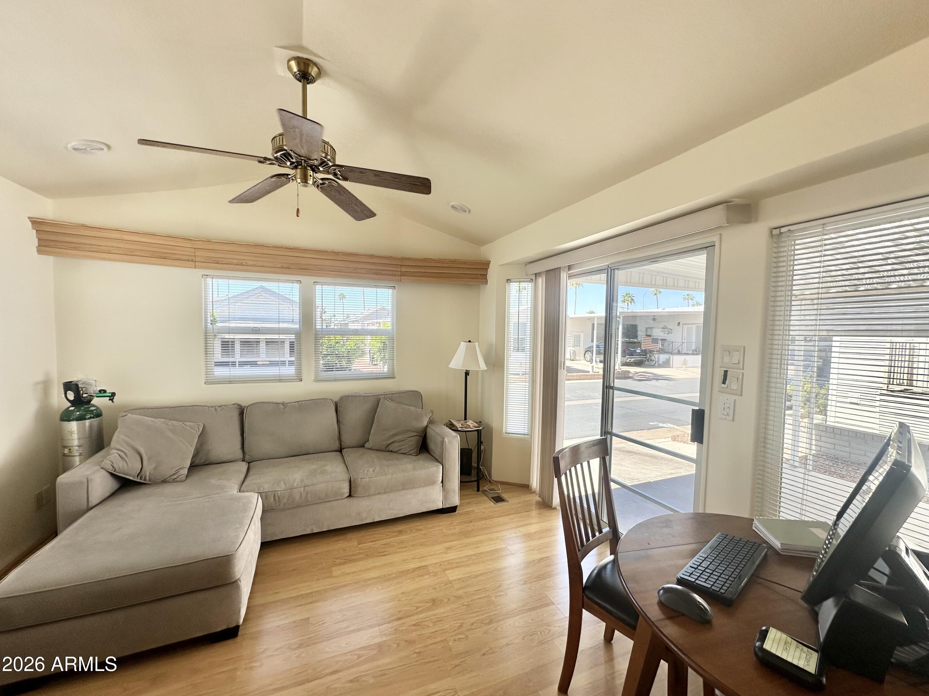 111 South Greenfield Road, Unit 809 Mesa, AZ 85206 - Photo 16 of 49 ROOMY