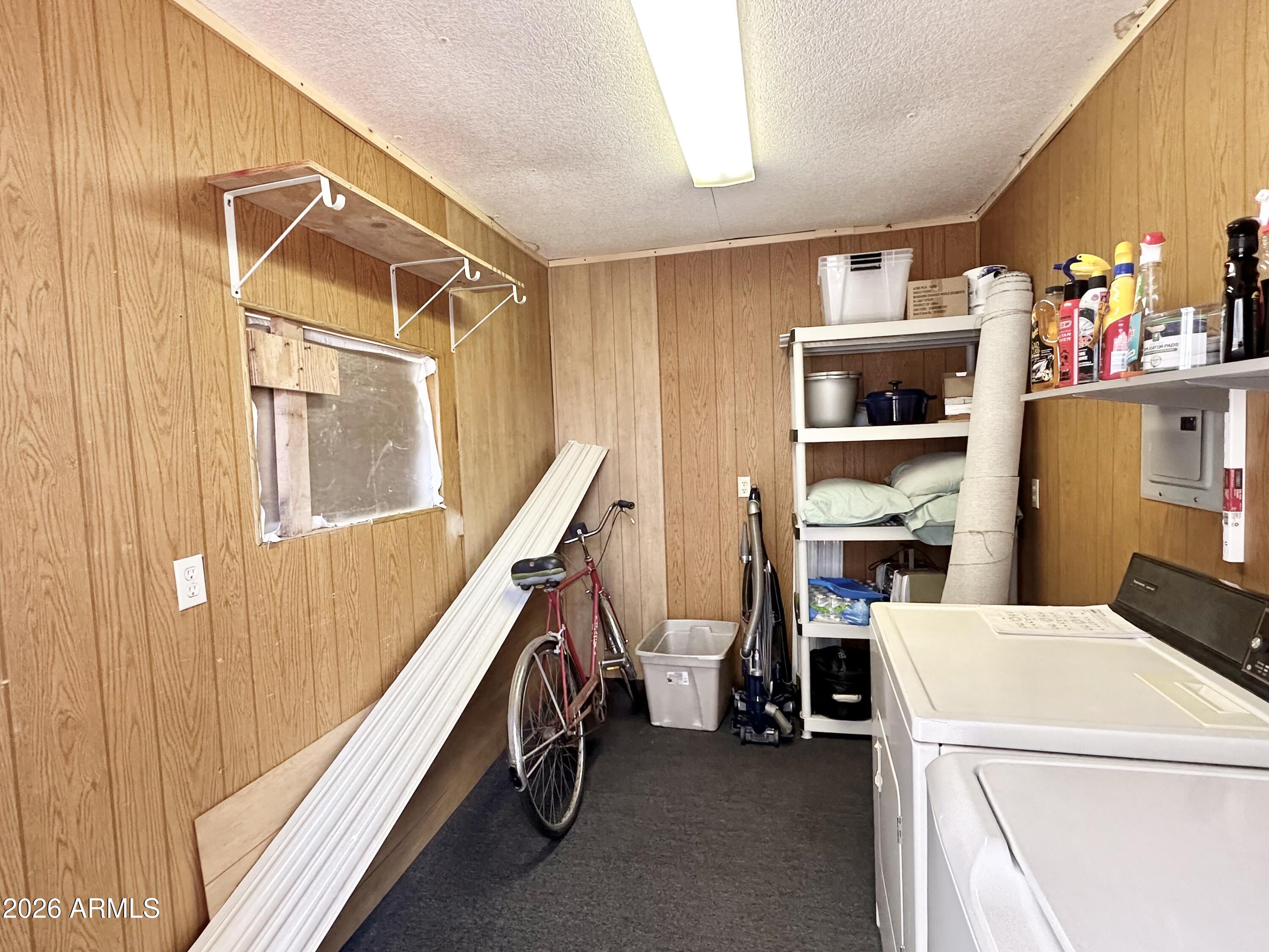 111 South Greenfield Road, Unit 809 Mesa, AZ 85206 - Photo 35 of 49 INSIDE LARGE SHED