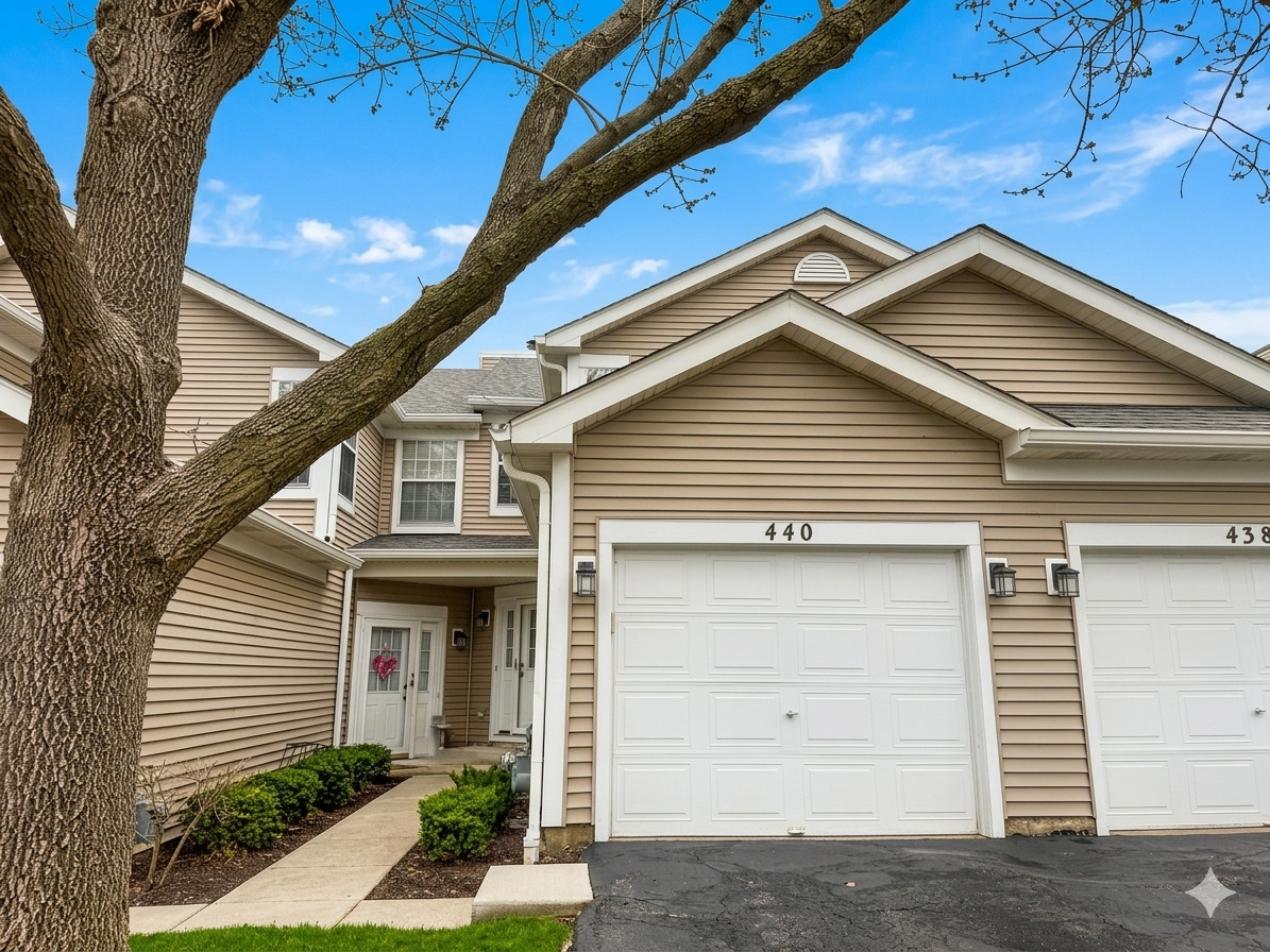 440 Mill Street Batavia, IL 60510 - Photo 1 of 17 a view of a house with garage