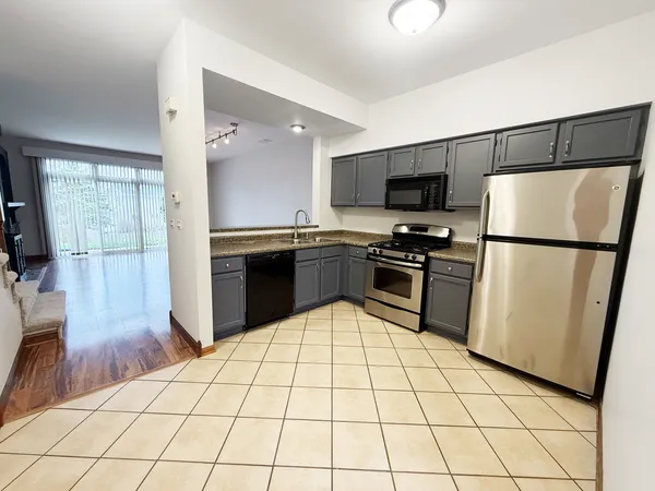 $312,000 | 440 Mill Street, Batavia, IL 60510