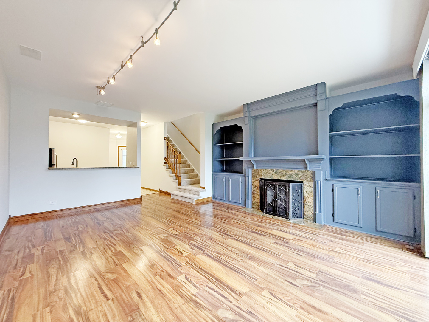 440 Mill Street Batavia, IL 60510 - Photo 6 of 17 a view of a livingroom with a fireplace