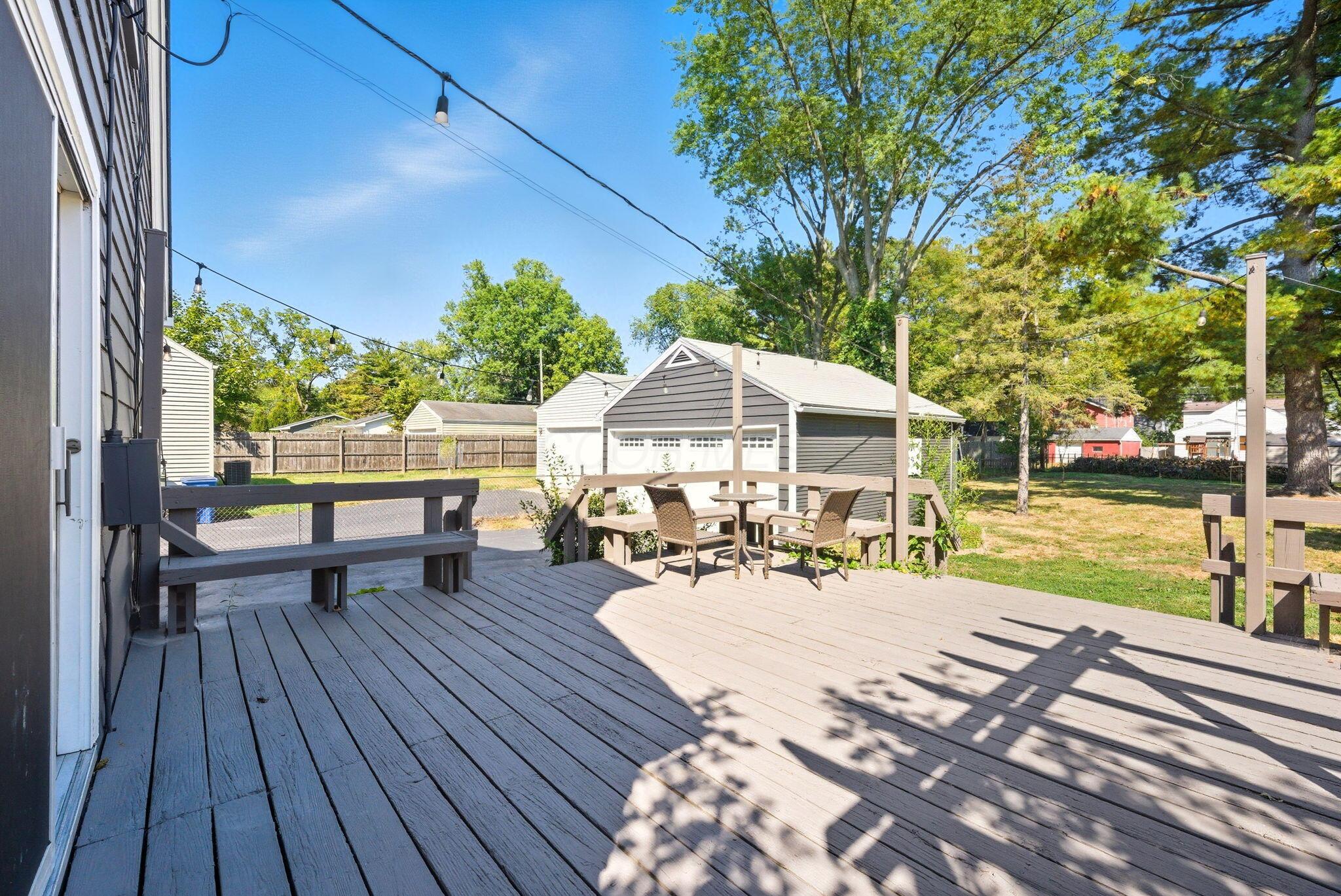 302 Garden Road Columbus, OH 43214 - Photo 32 of 56 Deck