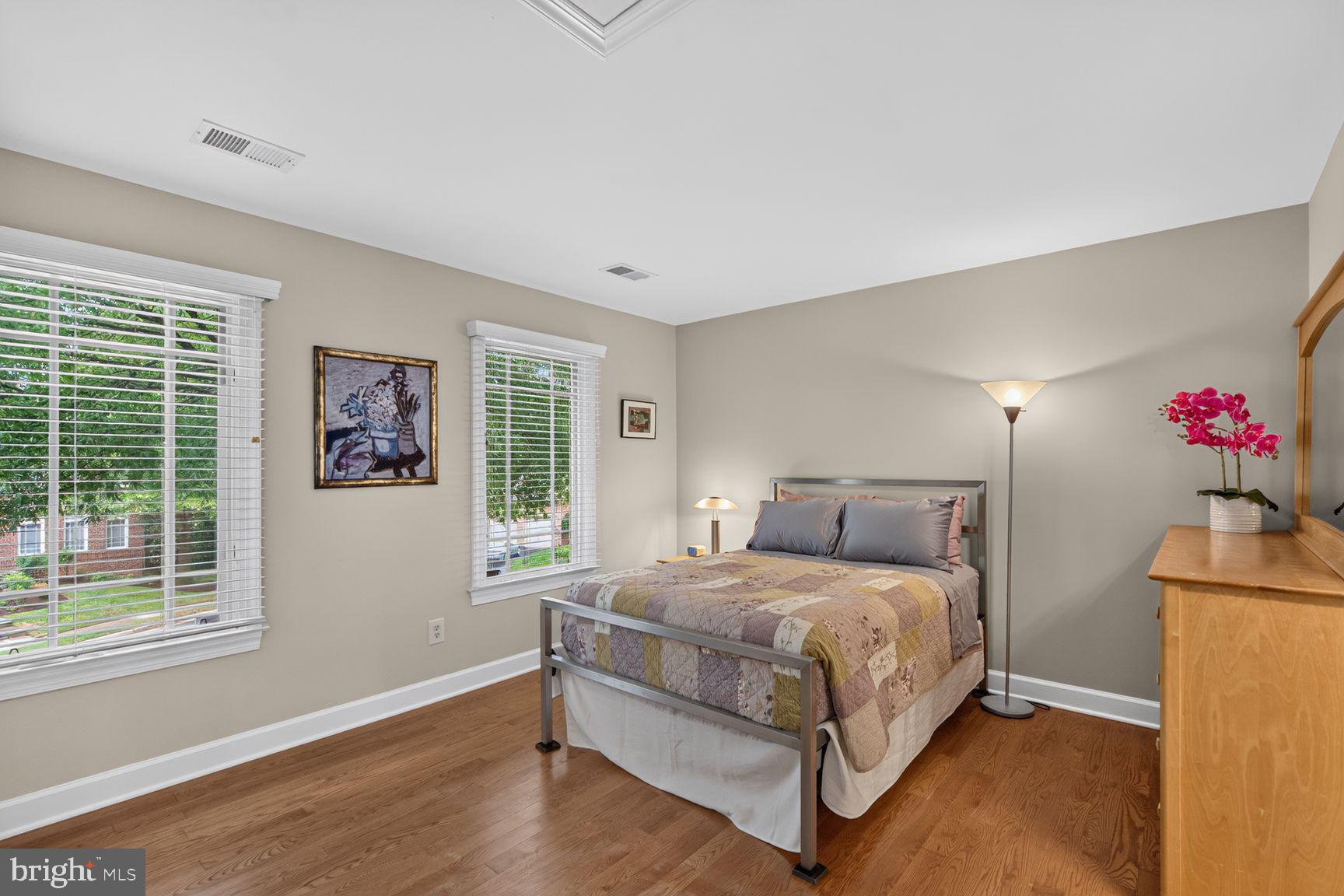 11081 Pelham Manor Place Reston, VA 20194 - Photo 35 of 99 Bright and inviting bedroom retreat.