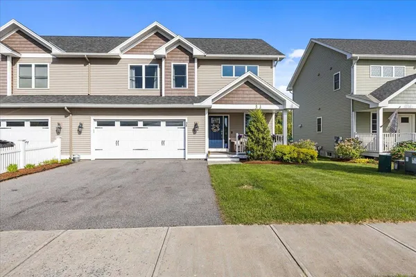 $575,000 | 38 Chase Court, Essex, VT 05452