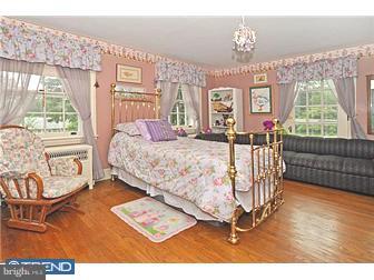 104 Stratford Road Wallingford, PA 19086 - Photo 11 of 12