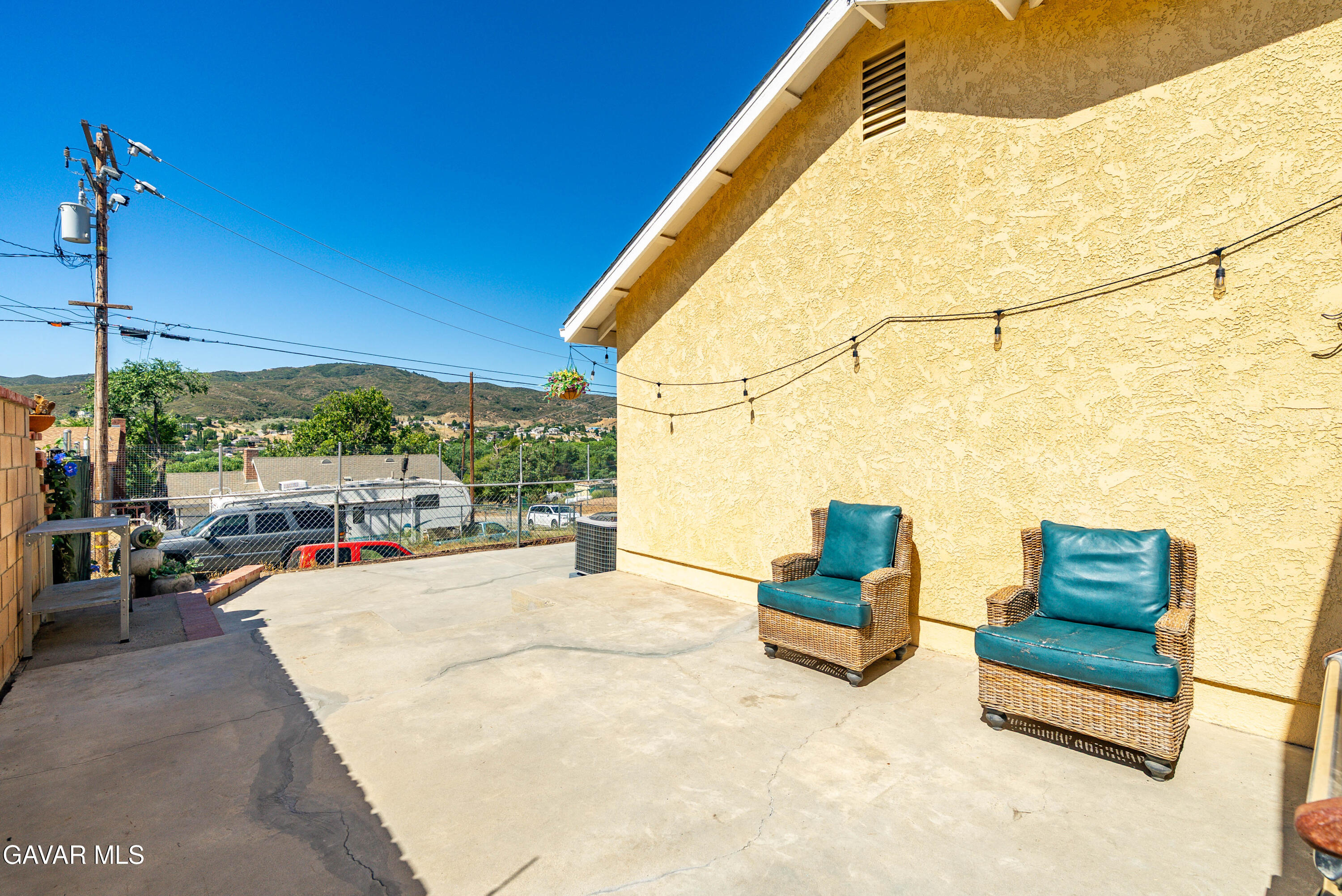 43230 Lookabout Road Lake Hughes, CA 93532 - Photo 19 of 35