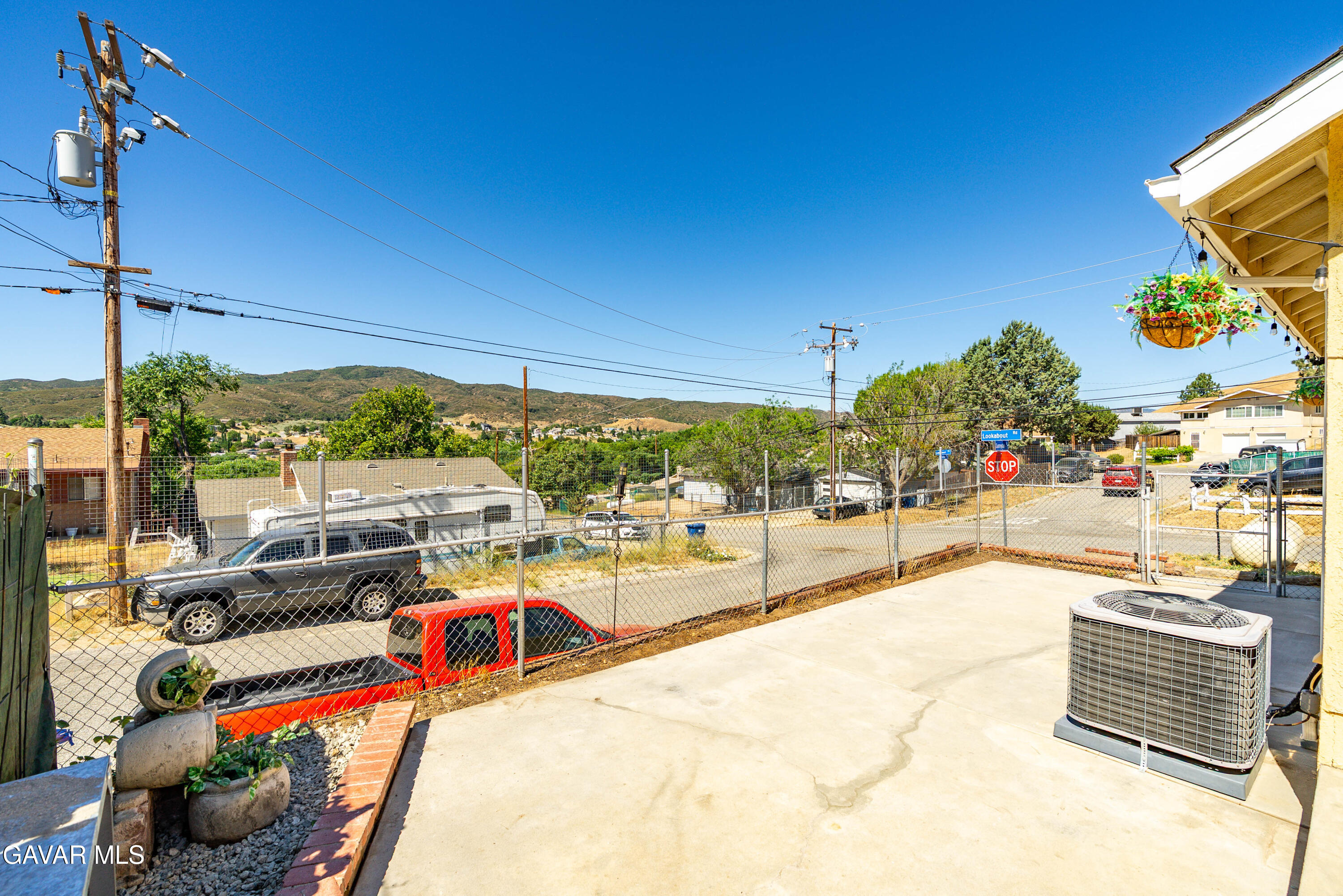 43230 Lookabout Road Lake Hughes, CA 93532 - Photo 22 of 35 a view of a swimming pool with a lounge chairs