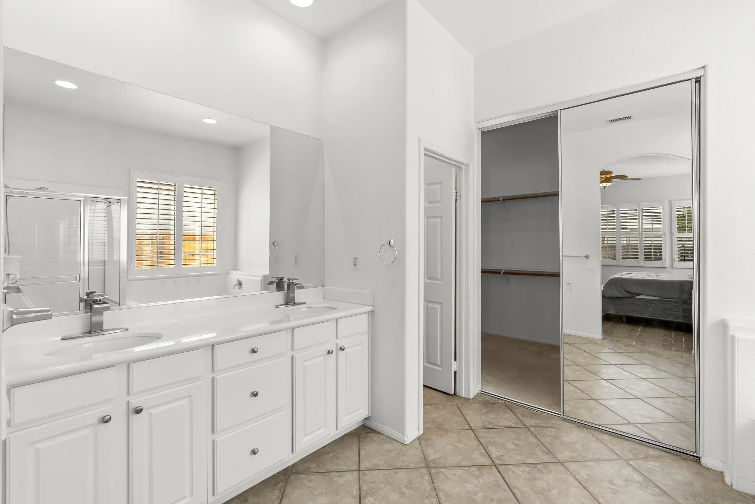 26831 Talbot Road Murrieta, CA 92563 - Photo 13 of 25