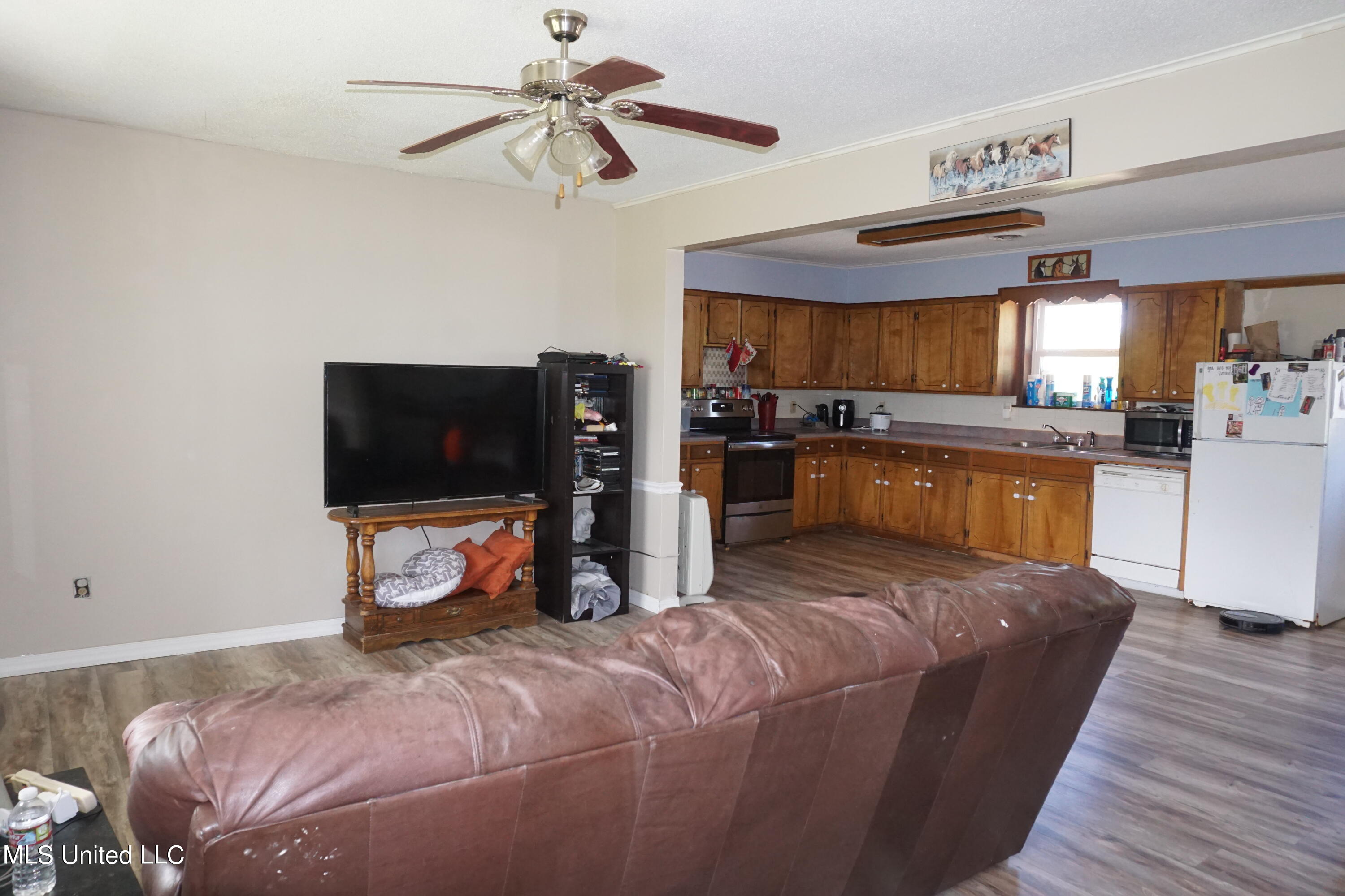 2432 Rader Creek Road Sarah, MS 38665 - Photo 5 of 23 2014-01-01 00.00.19