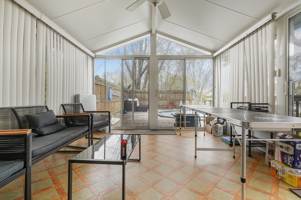 96 Star Street Fall River, MA 02724 - Photo 19 of 41