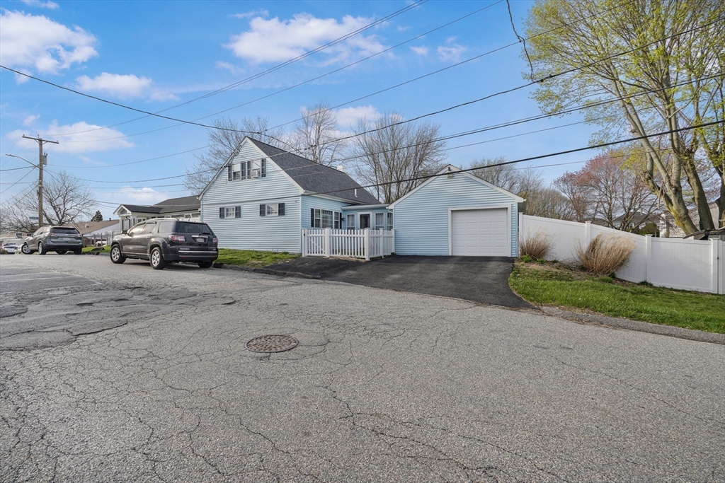 96 Star Street Fall River, MA 02724 - Photo 3 of 41