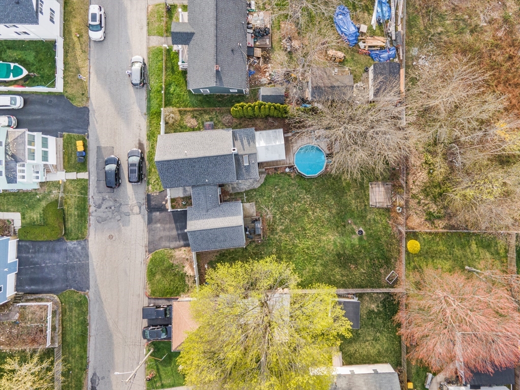 96 Star Street Fall River, MA 02724 - Photo 5 of 41