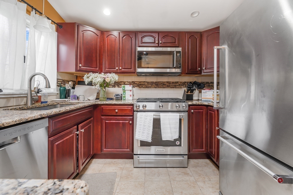 96 Star Street Fall River, MA 02724 - Photo 9 of 41