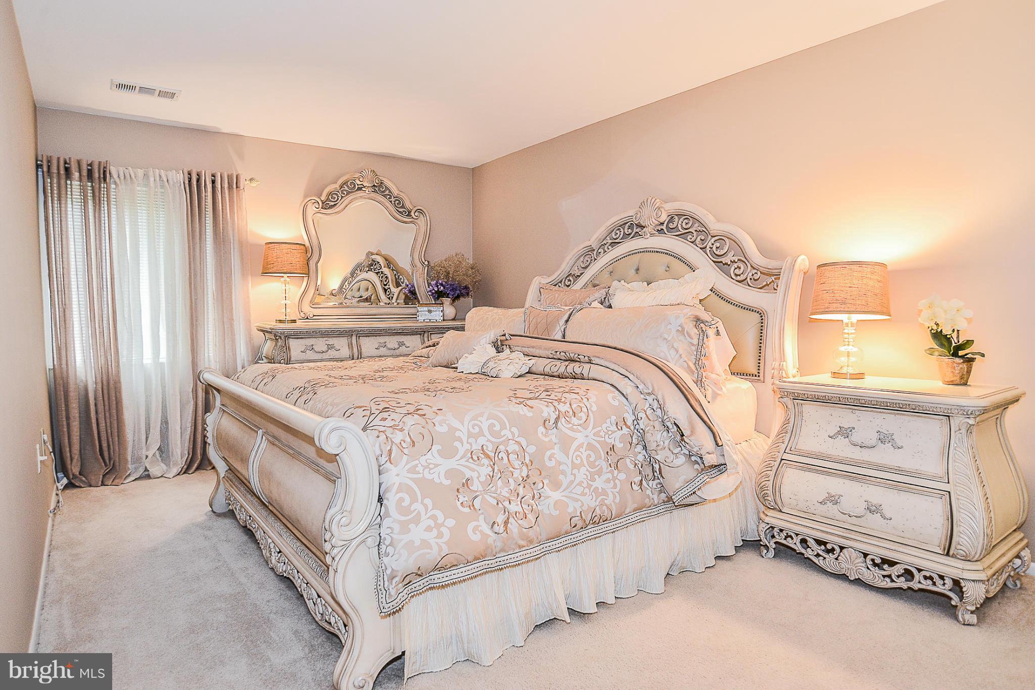 1520 Northgate Square, Unit 21B Reston, VA 20190 - Photo 9 of 19 Bedroom (Master)